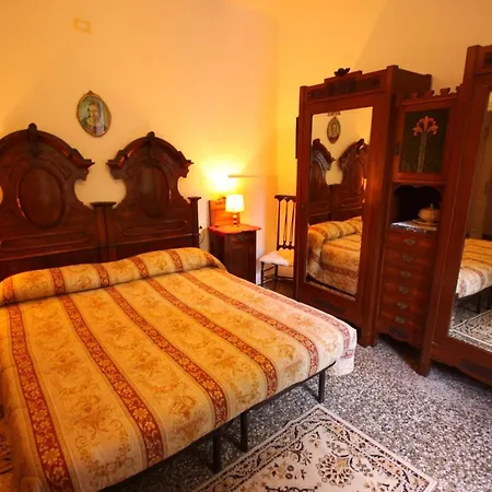 Villatiffany Bed & Breakfast *
